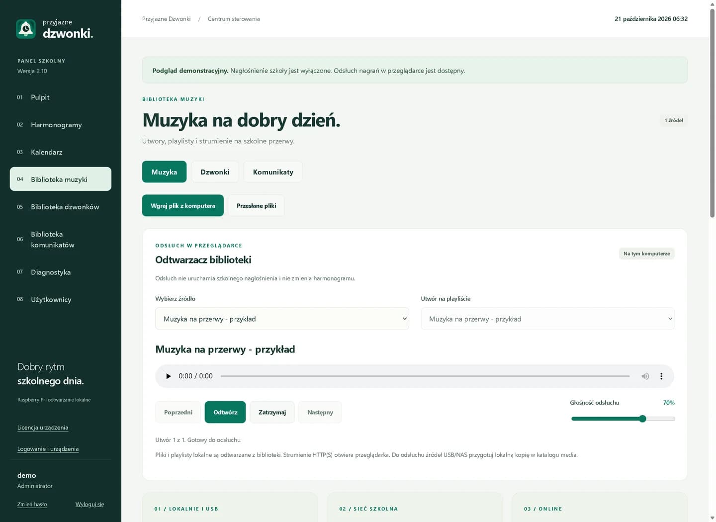 Biblioteka muzyki z wyborem źródła, odtwarzaczem i regulacją głośności odsłuchu.